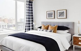 City Center Cosy Three Beds